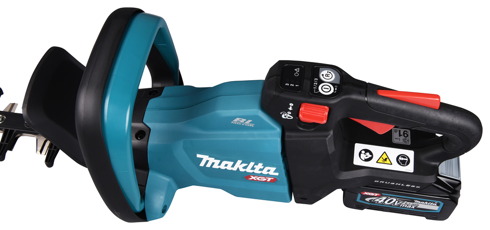 Кусторез аккумуляторный Makita UH006GRF 40В, 1х4.0 Ач, 600 мм, 25 мм (DC40RA)