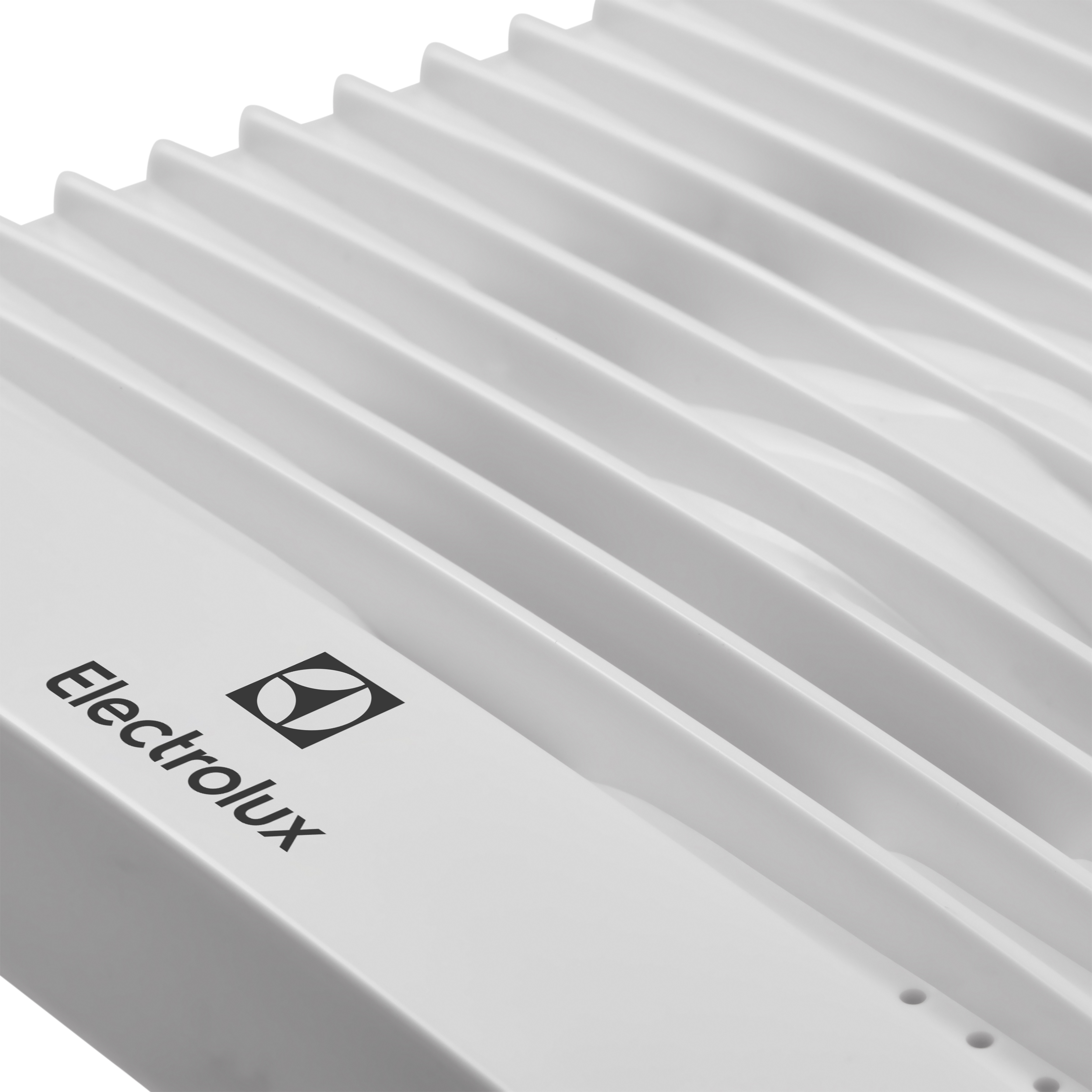 Вентилятор вытяжной Electrolux серии Basic EAFB-100TH с таймером и гигростатом