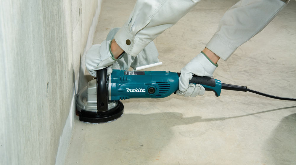 Шлифовальная машина по бетону электрическая Makita PC5000C 1400 Вт, 125 мм, 10000 об/мин