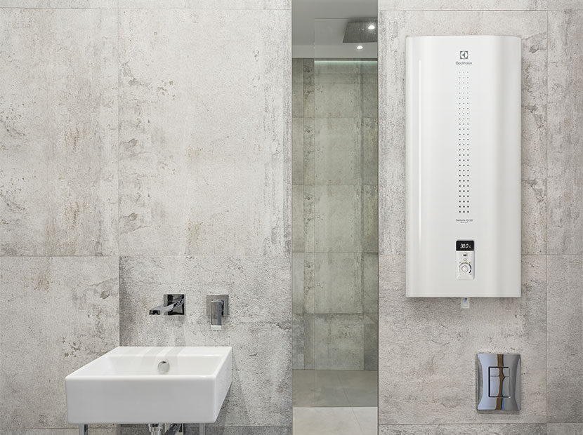 Водонагреватель Electrolux EWH 30 Centurio IQ 2.0 Silver