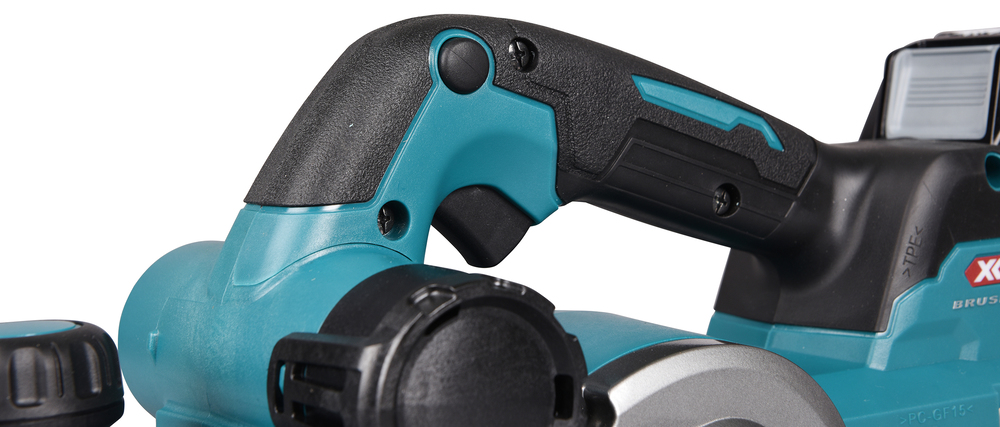 Рубанок аккумуляторный  Makita KP001GZ б\щет, 40В, XGT, 15000 об\м, ширина 82 мм, глуб. 4 мм, 3.7 кг, XPT, AWS, без акб и ЗУ
