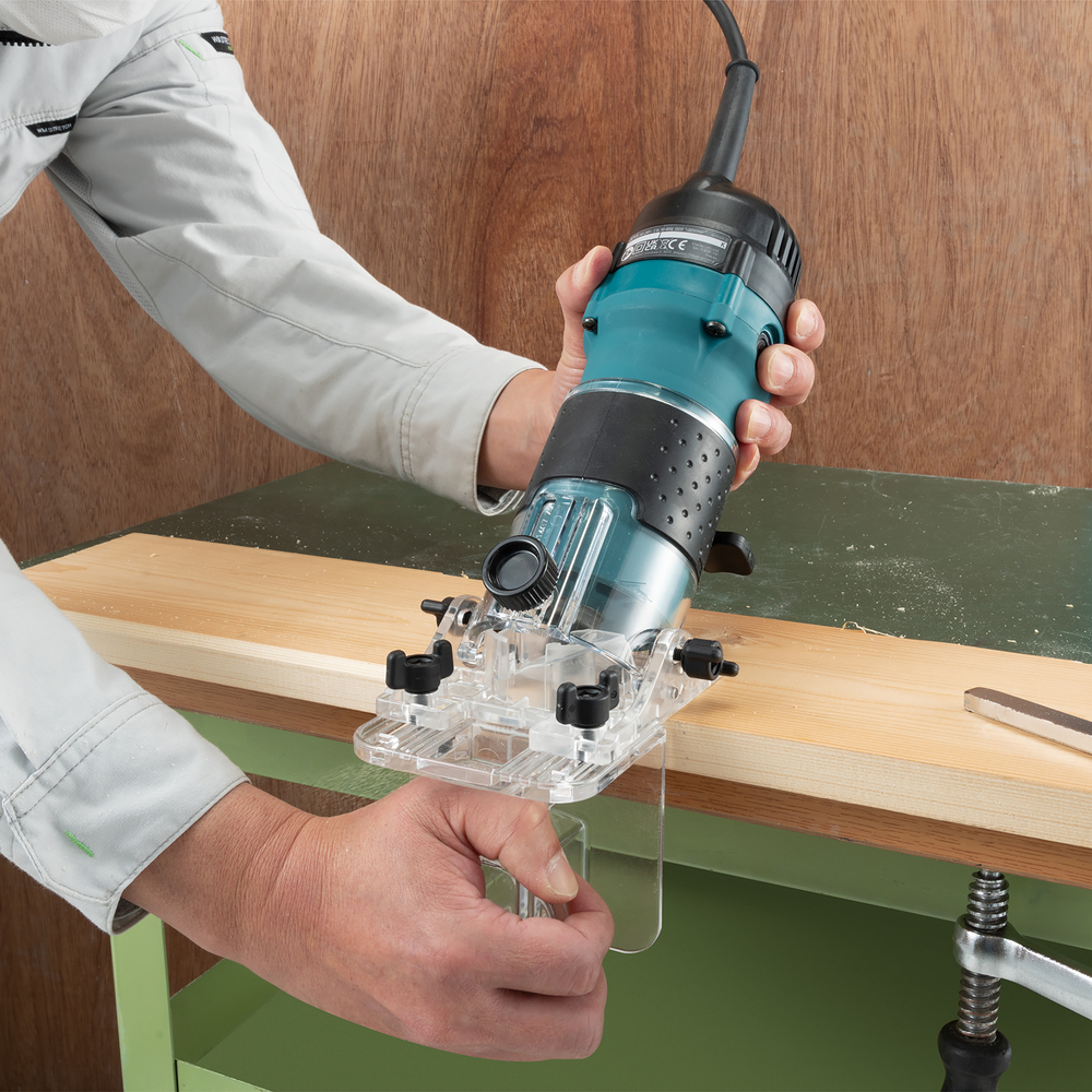 Фрезер кромочный электрический Makita 3712 530 Вт, 6 мм, 32000 об/мин