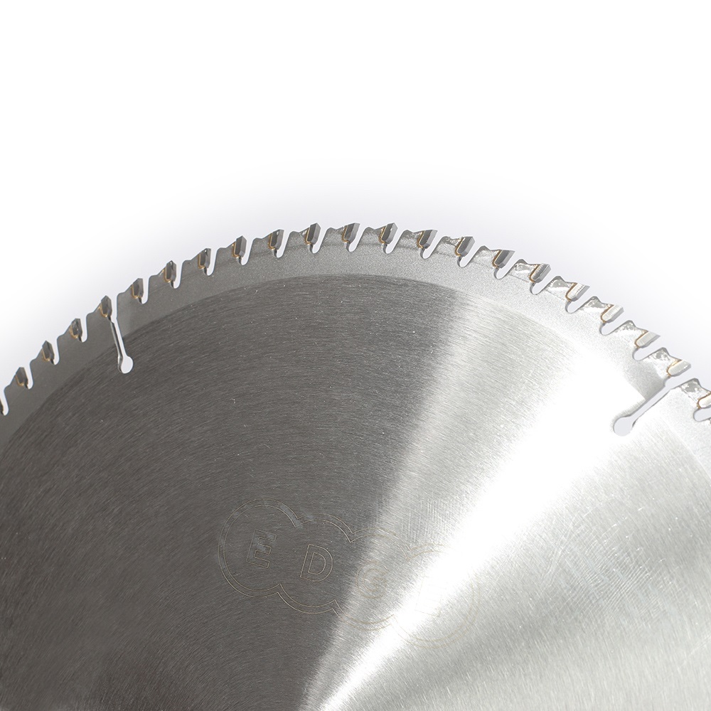 Диск EDGE by PATRIOT пильный по дереву 305x80x25,4 для торцовочной пилы