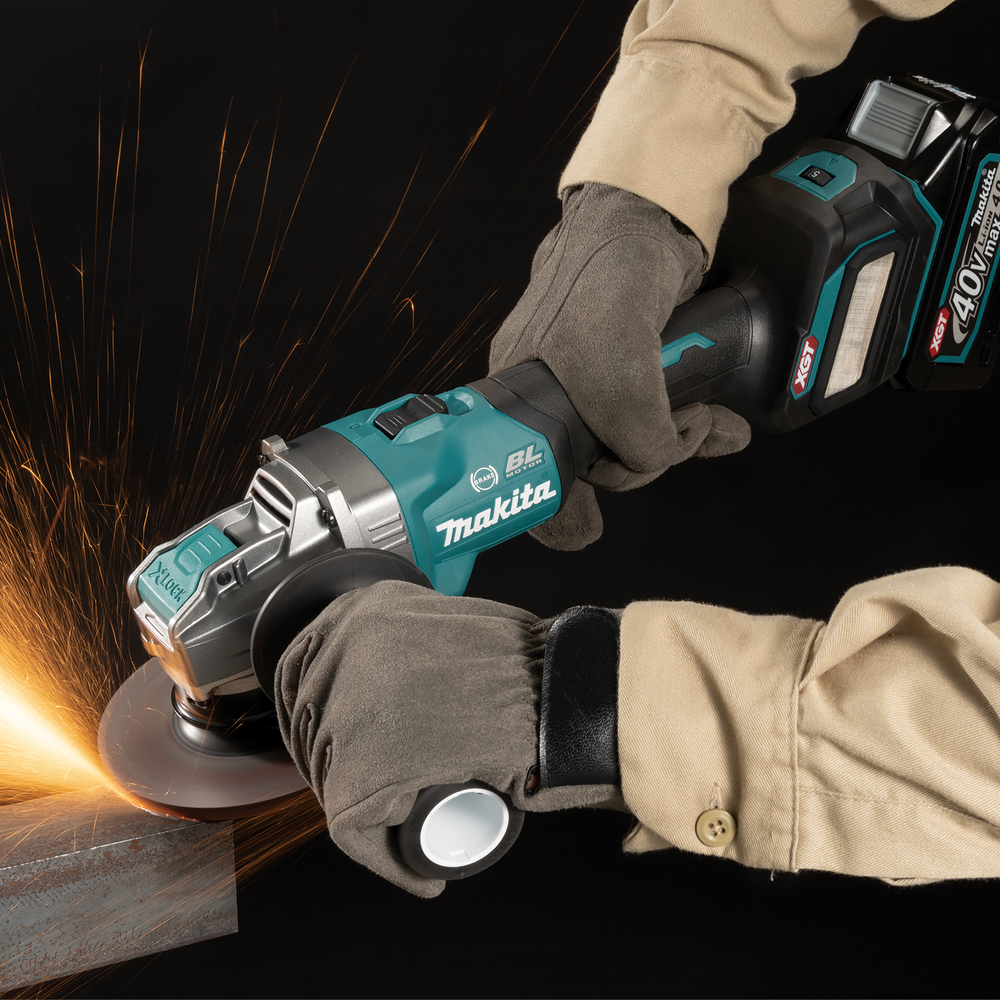 Угловая шлифмашина аккумуляторная Makita GA041GZ01 XGT BL 40В, 125 мм, 3000-8500 об/мин, без акб и ЗУ