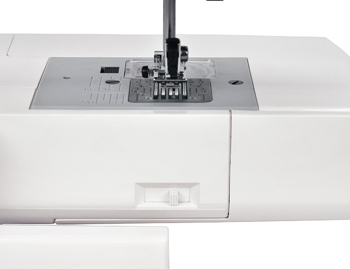 Компьютерная швейная машина Janome DC 3900
