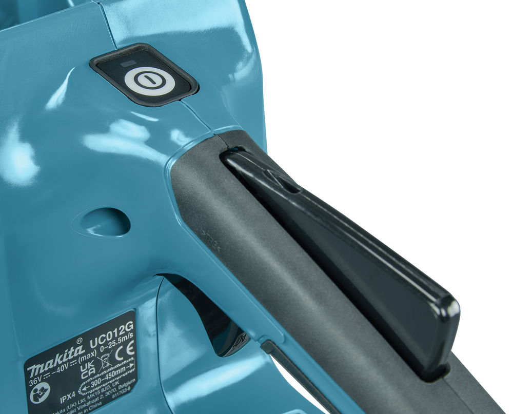 Пила цепная аккумуляторная Makita UC012GZ XGT 40v MAX, 1600 Вт, 16"/40 см, 3/8",1,3 мм, 25,5 м/с, инстр., BL, WG, без акб и ЗУ