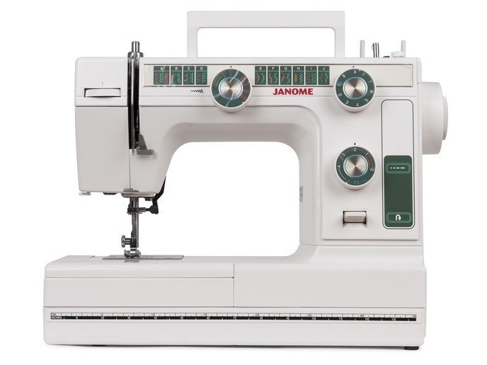 Компьютерная швейная машина Janome HD6130