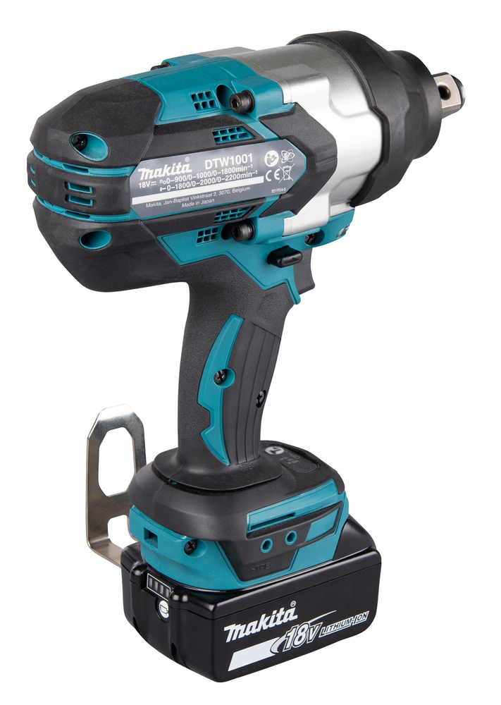 Гайковерт ударный аккумуляторный Makita DTW1001RTJ 18В, 2х5.0 Ач, 3/4\", 1 050 Нм, 0 – 1 800 об/мин