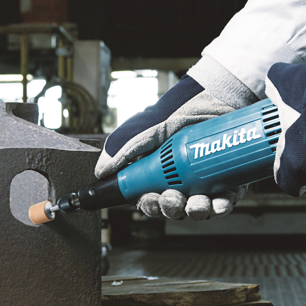 Прямая шлифмашина электрическая Makita GD0603 240 Вт, 6 мм, 28000 об/мин
