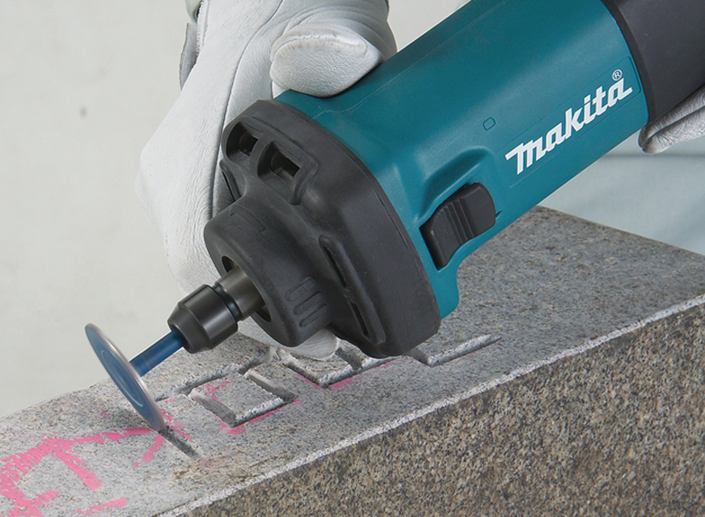 Прямая шлифмашина электрическая Makita GD0602 400 Вт, 3/6/8 мм, 25000 об/мин