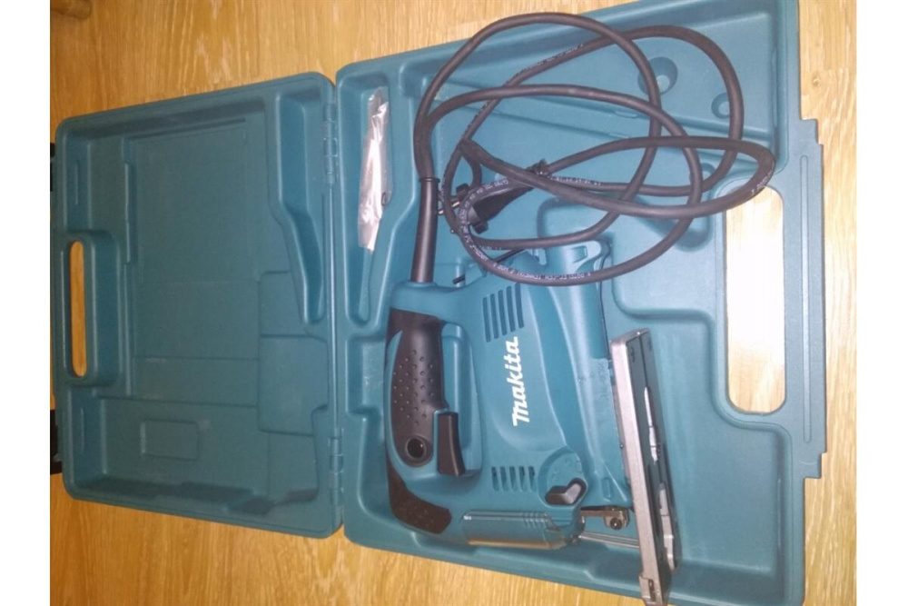 Лобзик электрический Makita 4329KX1 450 Вт, 65 мм, 500-3100 об/мин, набор A-86898