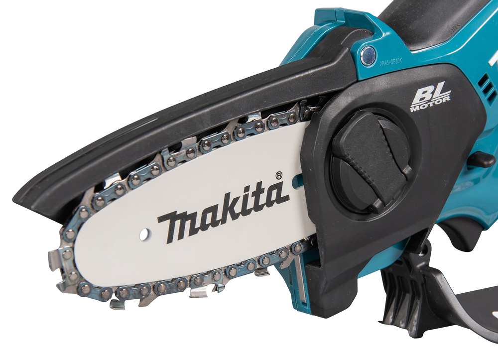 Пила цепная аккумуляторная Makita UC100DZ CXT BL 12В, 210 Вт, 4"/10 см, 0,325", 1,1 мм, 8 м/с, XPT, без акб и ЗУ