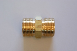 240024 Соединитель 2-х шлангов ВД М22х1.5М-М22х1.5М