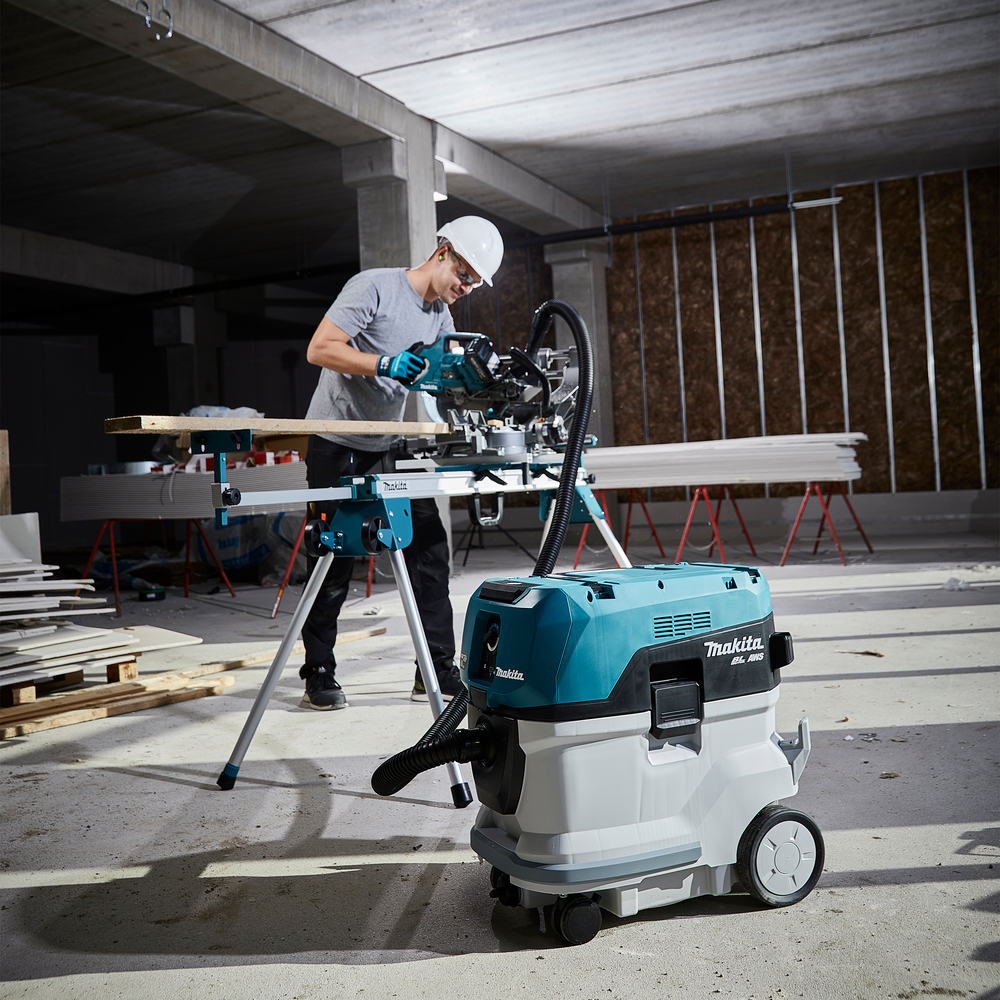 Пылесос аккумуляторный Makita VC006GMZ01 XGT BL 72В, 18кПа, 30/40л, без акб и ЗУ