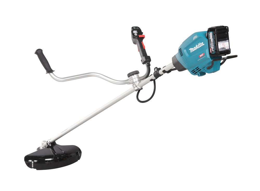 Аккумуляторная травокосилка Makita UR013GZ08 XGT  40V max. 1500 Вт, d-45 см, без акб и ЗУ
