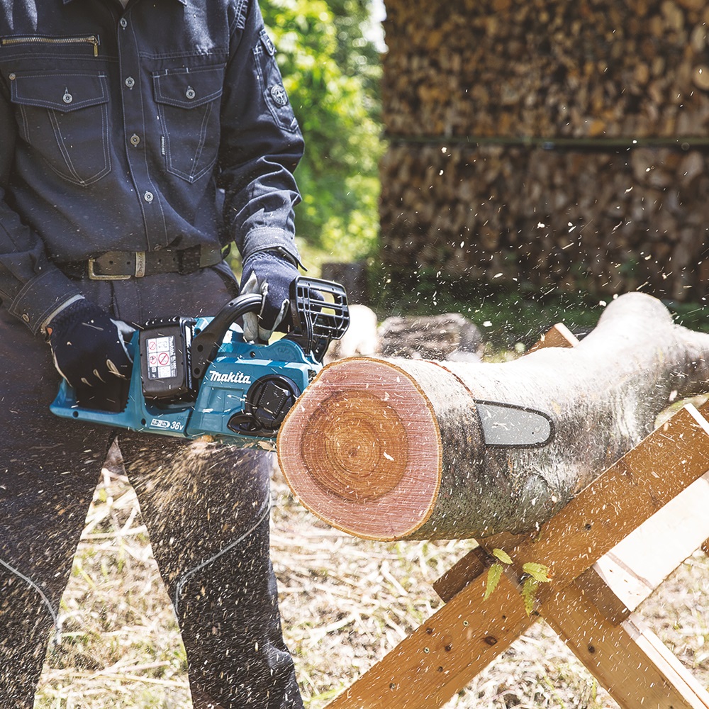 Пила цепная аккумуляторная Makita DUC353Z LXT 18В X2, 20 м/с, 35 см, без акб и ЗУ