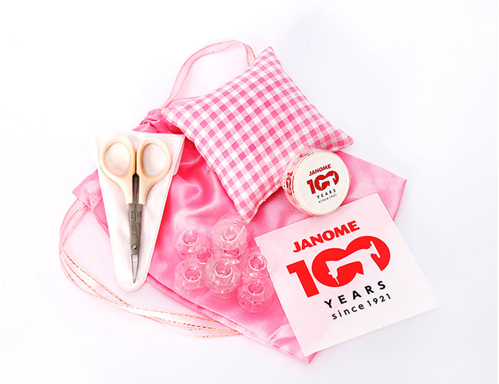 Электромеханическая швейная машина Janome 1522PG Anniversary Edition