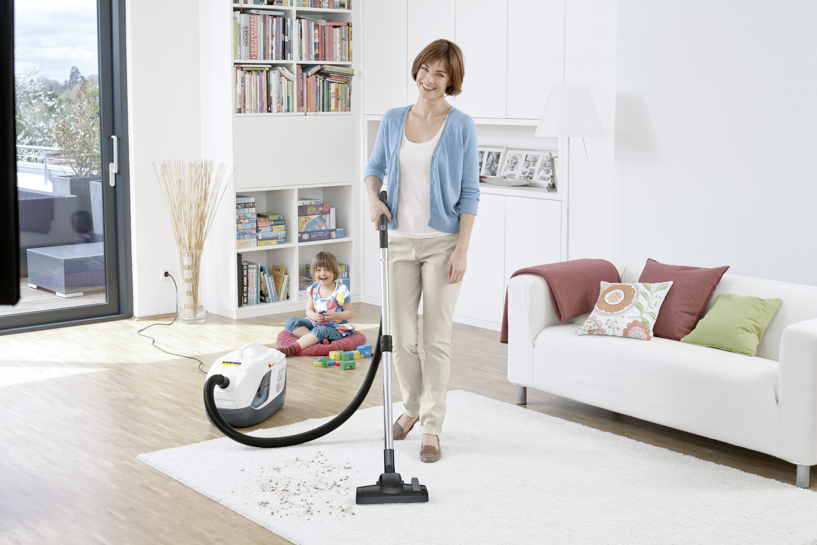 Пылесос с аквафильтром Karcher  DS 6 Premium Mediclean
