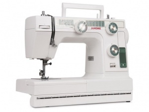 Компьютерная швейная машина Janome HD6130