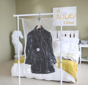 Вакуумный пакет для одежды с вешалкой 70*110