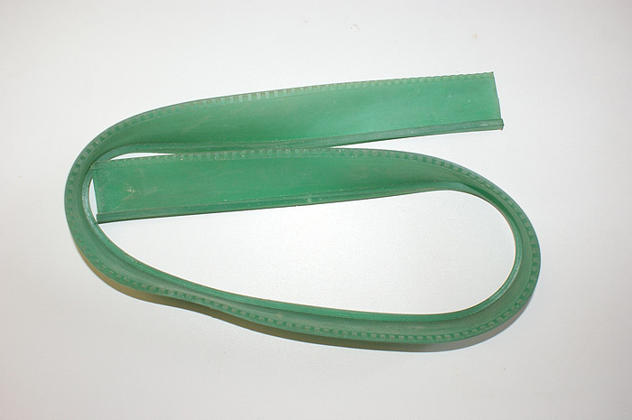 Скребок резиновый задний L=840 PSD 500