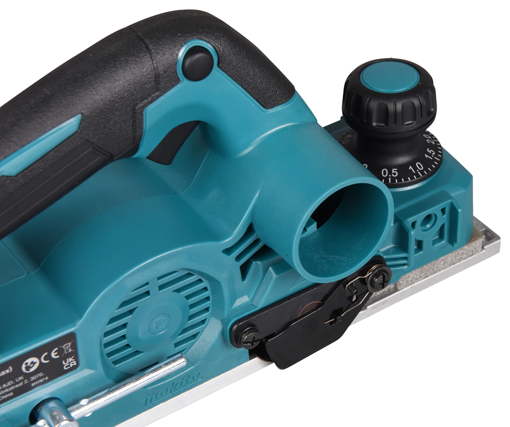 Рубанок аккумуляторный  Makita KP001GZ б\щет, 40В, XGT, 15000 об\м, ширина 82 мм, глуб. 4 мм, 3.7 кг, XPT, AWS, без акб и ЗУ