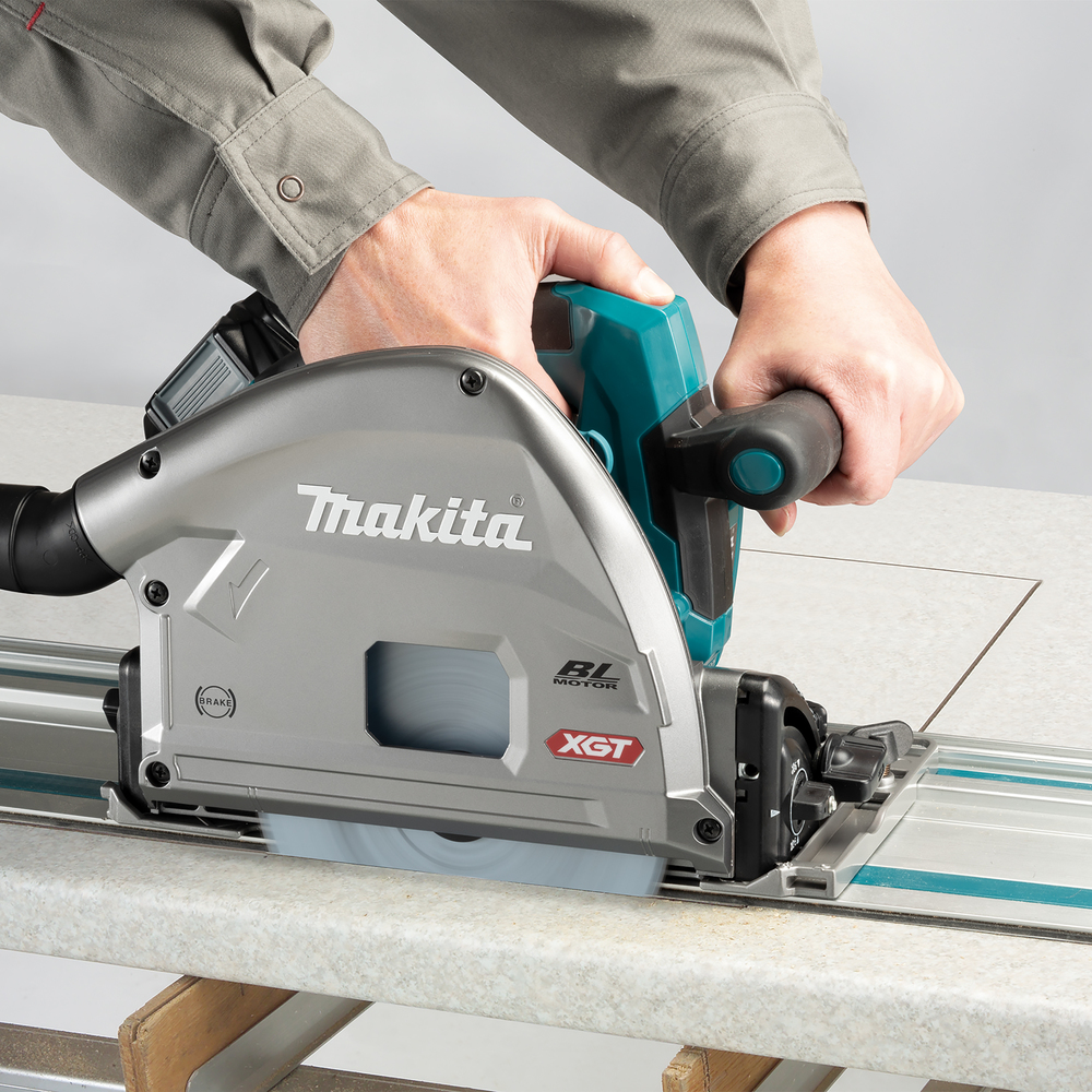 Пила погружная дисковая аккумуляторная Makita SP001GZ02 LXT 18В X2, 165 мм, без акб и ЗУ