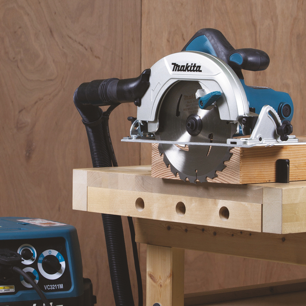 Пила дисковая циркулярная Makita HS7601 1200 Вт, 190 мм, 5200 об/мин