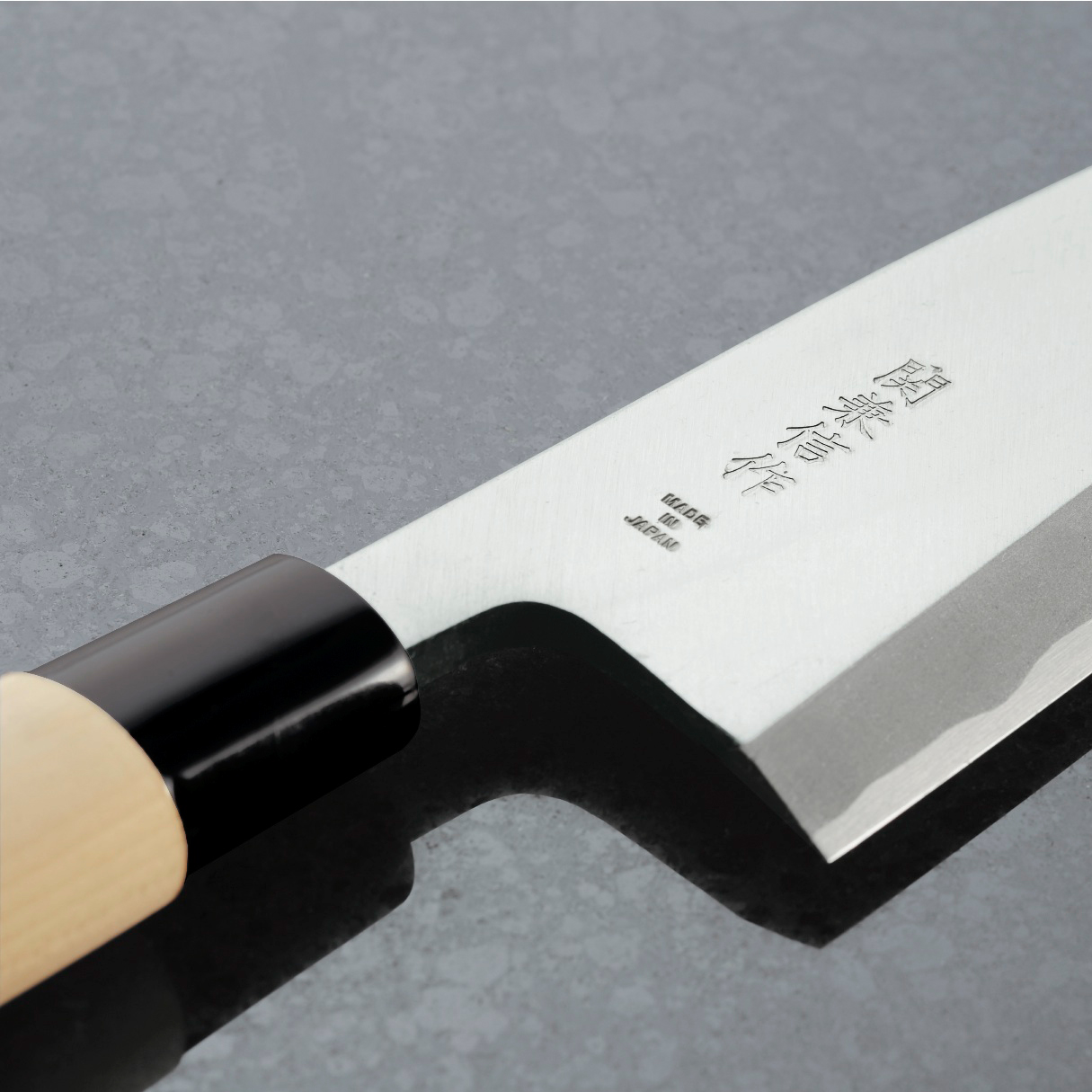 Японский нож Деба Японский нож Деба Seki-Kanenobu KN180/D 18см