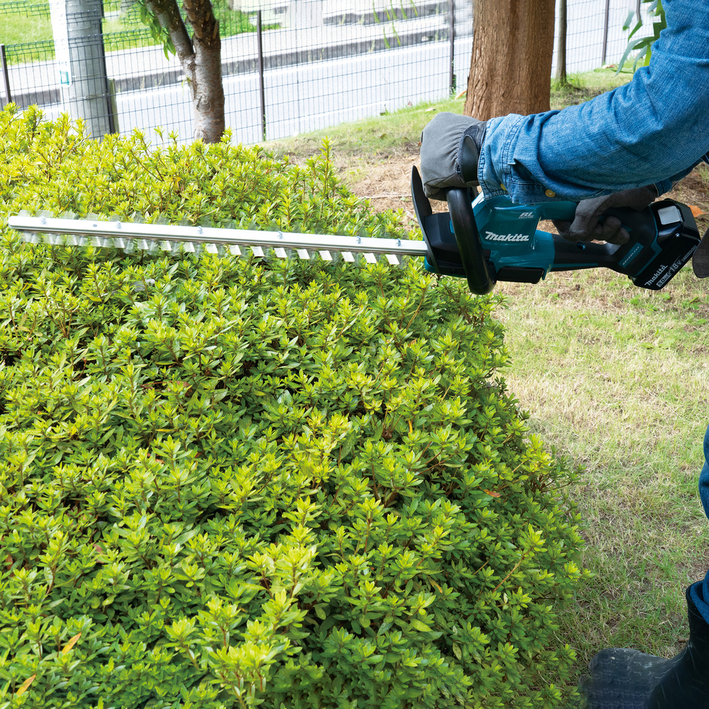 Кусторез аккумуляторный Makita DUH506RF 18В, 1х3.0 Ач, 500 мм, 20 мм (BL1830B, DC18RC)