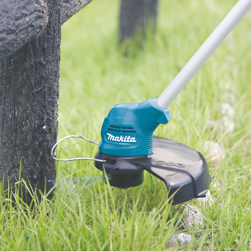 Триммер аккумуляторный Makita UR100DWAEX 10.8В, 2х2.0 Ач, 26 см